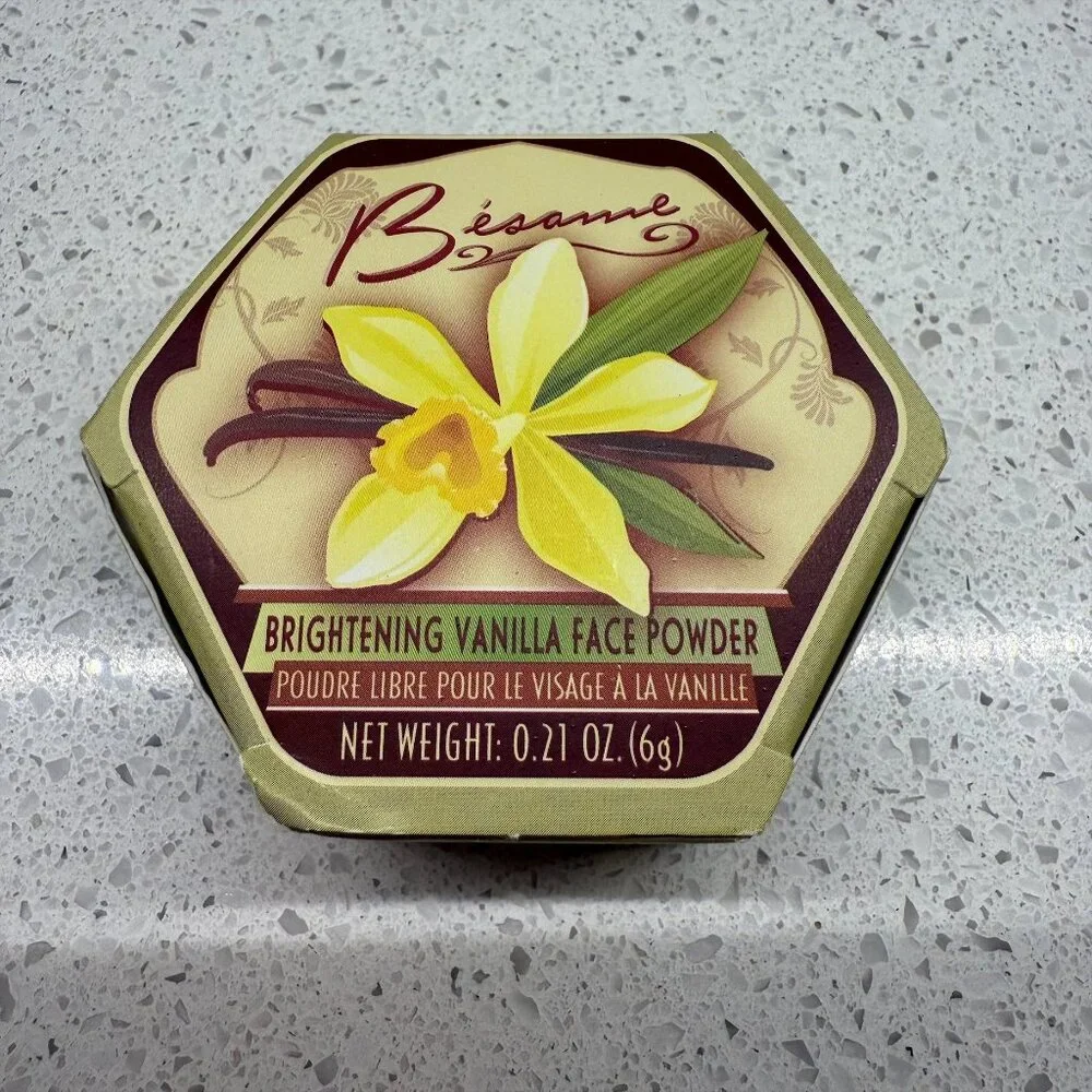 Besame Cosmetics Brightening Vanilla Face Powder - Picture 1 of 8